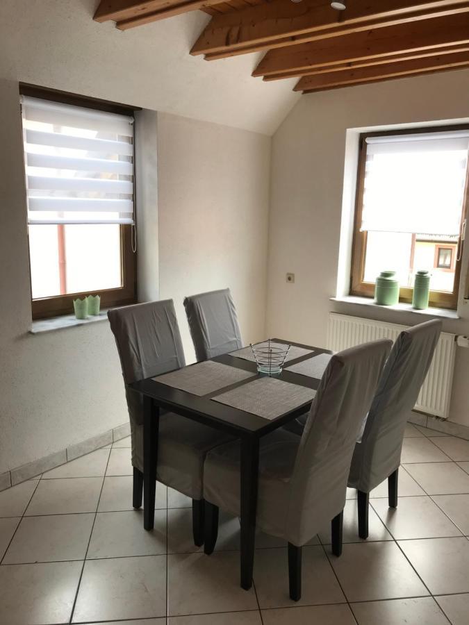 Apartmán Dz Im Haus Maja Holzkirchen  Exteriér fotografie